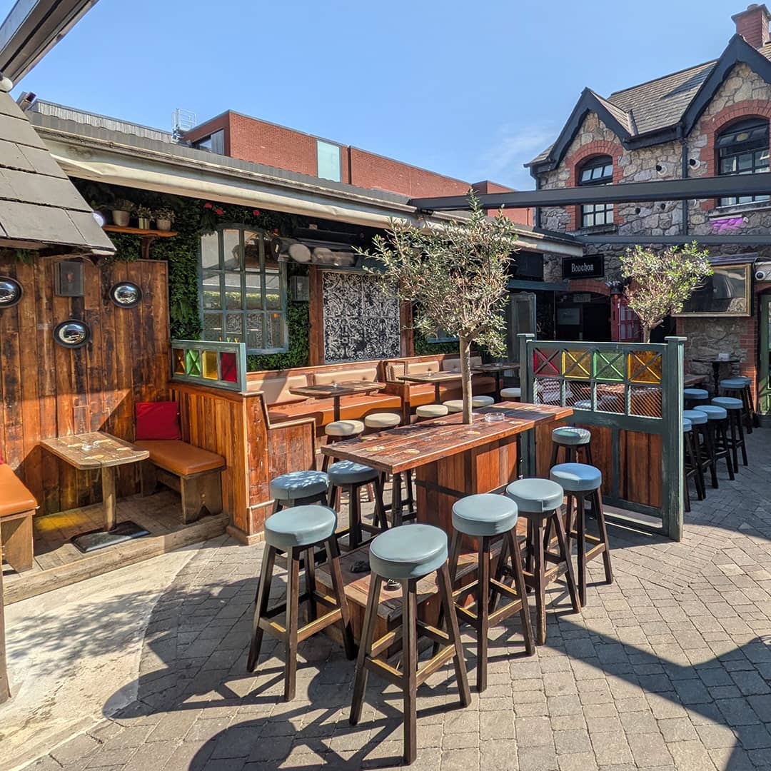 the Garden at Kavanaghs pub